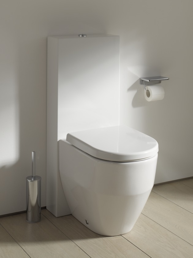 PRO S FLOOR STANDING SHROUDED CISTERN & PAN